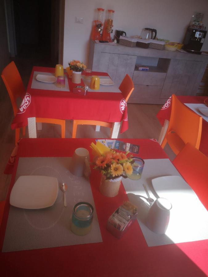 R&B Mediterraneo Bosa Extérieur photo