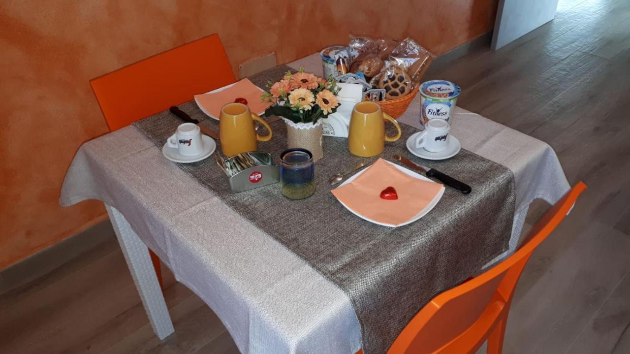 R&B Mediterraneo Bosa Extérieur photo